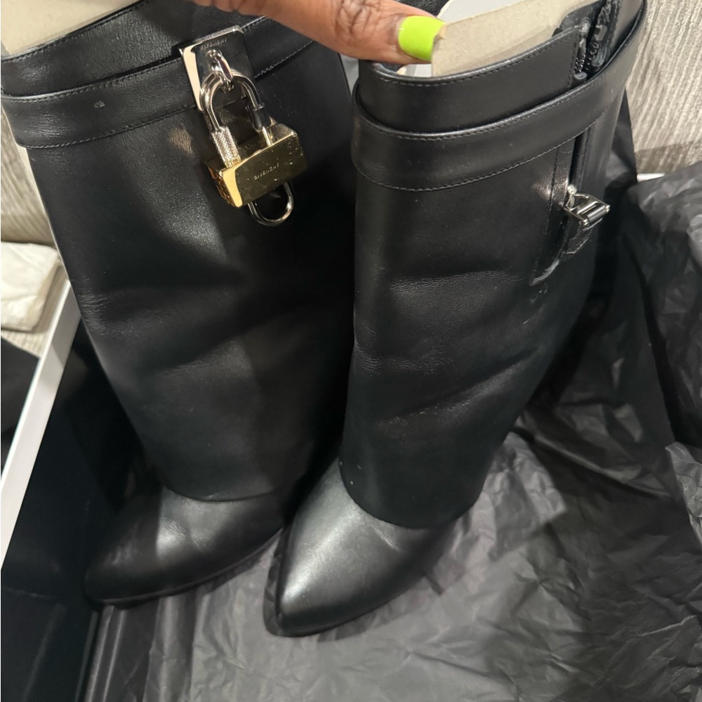 Givenchy Black Leather Mid-Calf Boots with Gold Padlock Detail - Picture 4 of 12